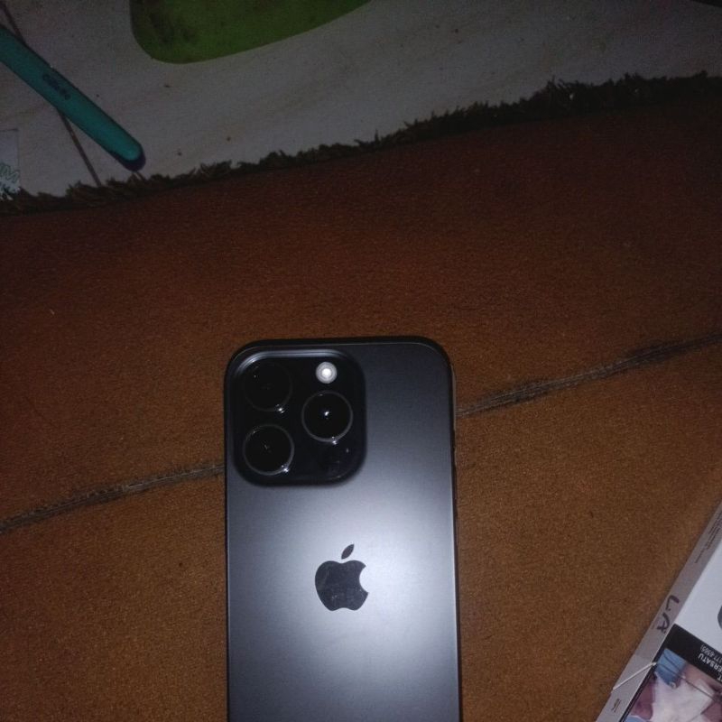 iphone 15 pro 512gb lock icloud