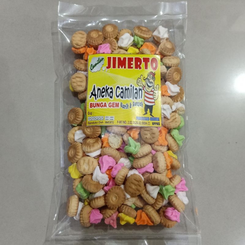 

JB - CAMILAN MADURA KUE BUNGA GEM JIMERTO PAMEKASAN