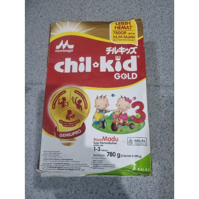 

Morinaga Chil Kid Gold rasa madu untuk usia 1-3 tahun 780gr