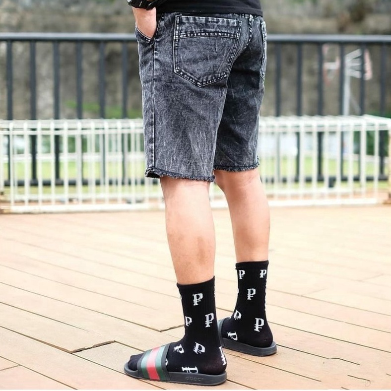 KODE R13J Celana Jens Pendek Laki laki Warna Hitam Snow Black Celana Pendek Jeans Sandwash Pria Prem