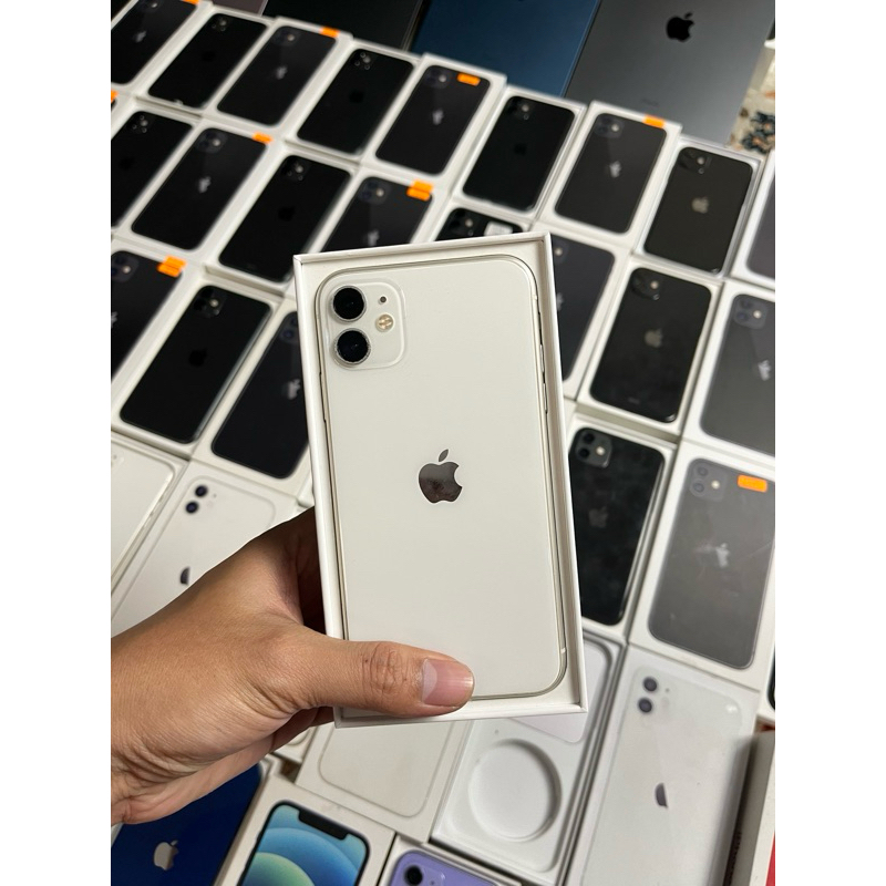 HP IPHONE 11 128gb GARANSI RESMI INDONESIA FULLSET MULUS NO MINUS