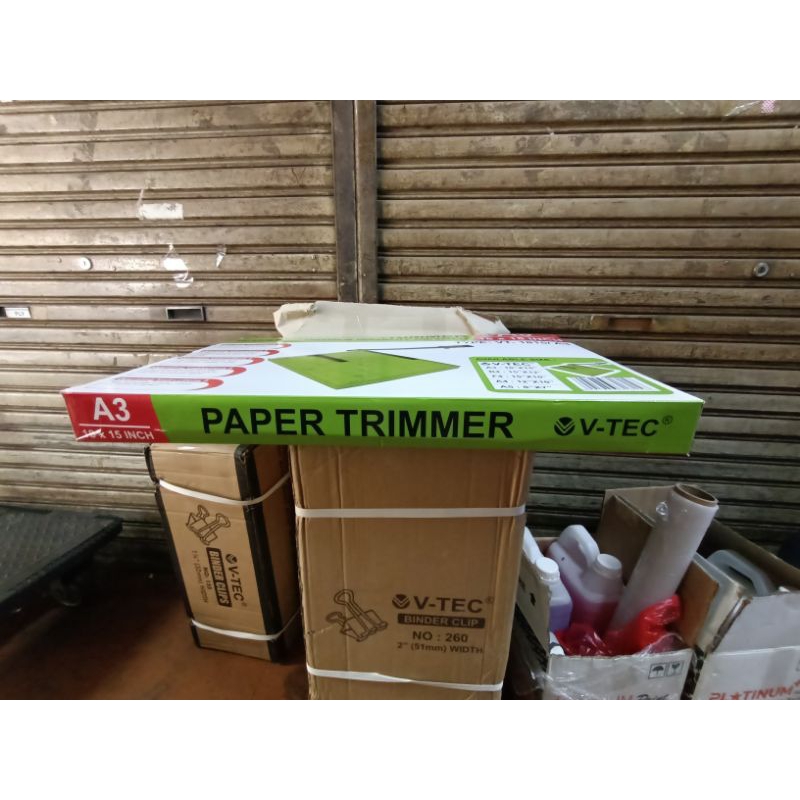 

Paper Cutter ukuran A3 V-Tec seri VT1815