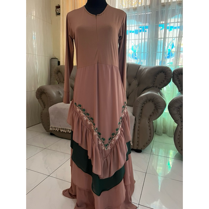 Pakaian muslim wanita/ Syar’i Likenew