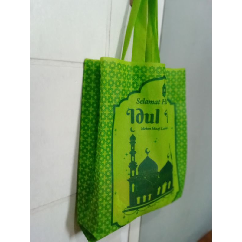 

TAS LEBARAN 38x45x10 ,goodie bag ,tas idul fitri,tas souvenir pernikahan,goodie bag ulang tahun,ultah,custom,bebas,murah