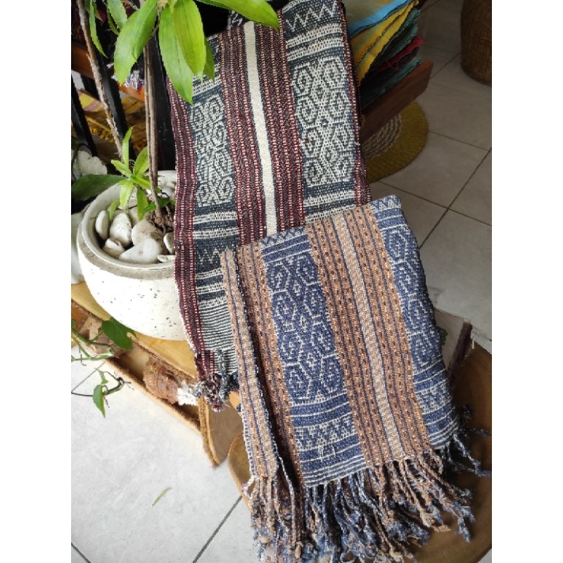 Tenun NTT - Selimut Boti TTS pewarna alam