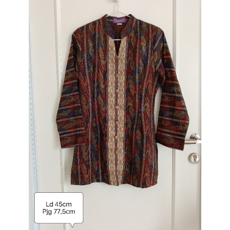 [size M] Preloved baju kemeja batik wanita lengan panjang formal guru merah bata