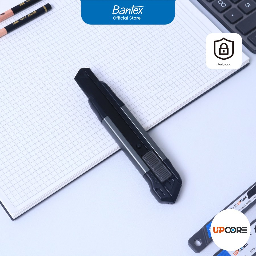 

Bantex Cutter Besar Premium Body Aluminium / Pemotong Kertas Pisau Baja Warna Hitam AutoLock # BD5362