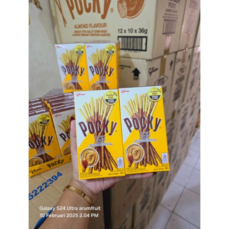

pocky/glico pocky almond