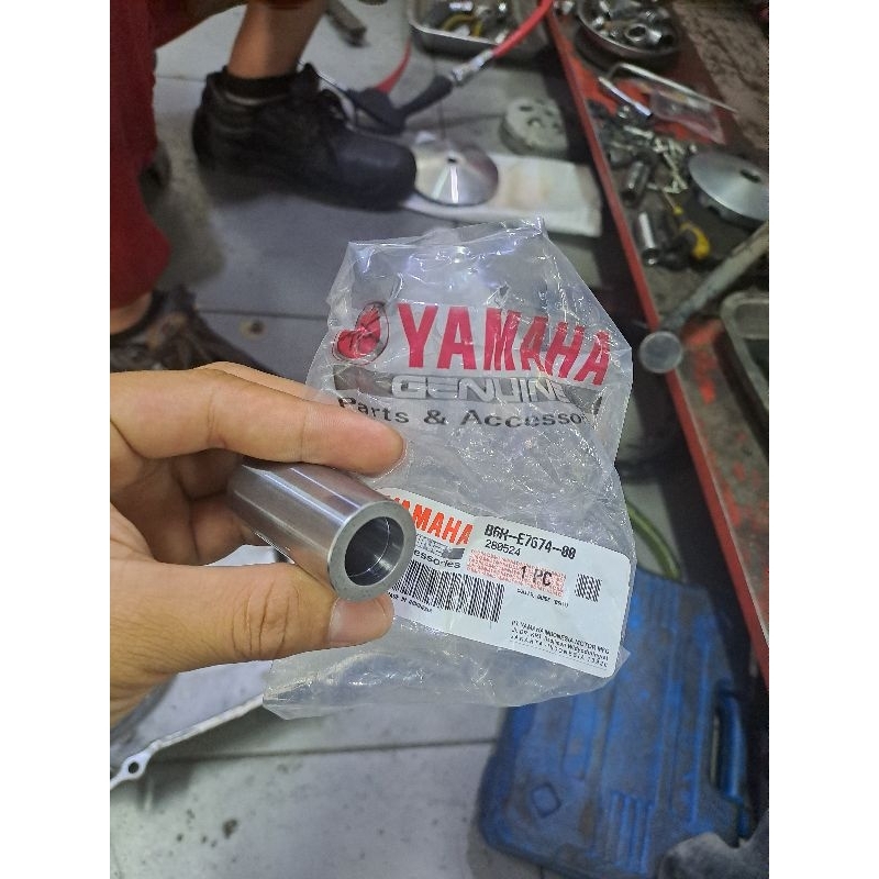 BOSH RUMAH ROLLER  NMAX NEW AEROX NEW KODE PART B6H-E7674-00