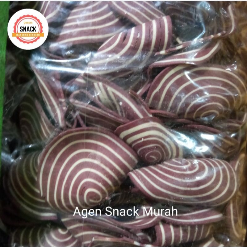 

KERIPIK KUPING GAJAH BESAR 1BALL (1.3KG) MAKANAN RINGAN - SNACK - CEMILAN