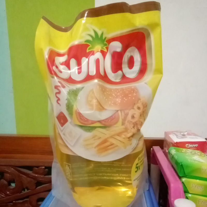 

minyak goreng Sunco 2liter
