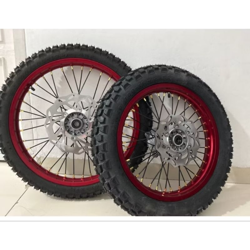 velg KLX 18/21+ban luar primax tingal pake udah di setel