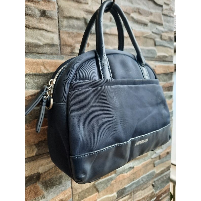 Tenteng AMERICAN TOURISTER - TAS PRELOVED BRANDED ORIGINAL