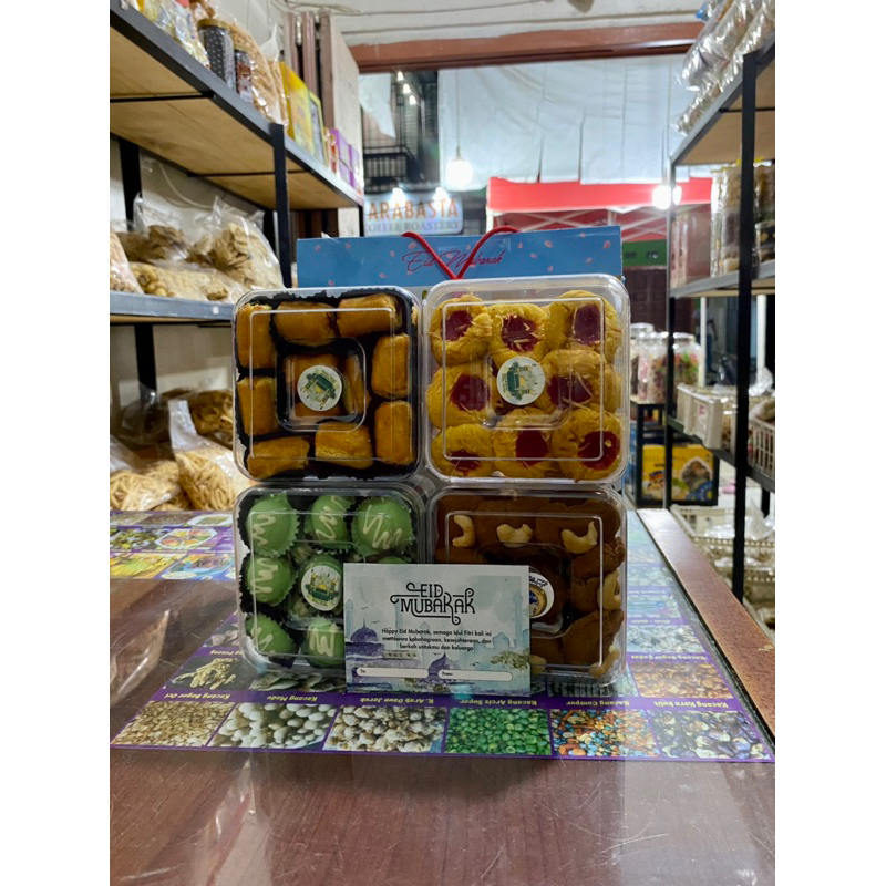 

Kue Paket Shafa Premium homemade isi 4 pcs / Hampers kue homemade