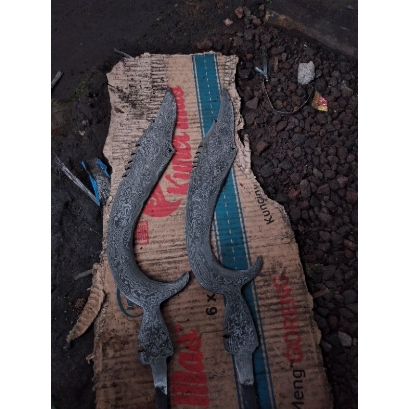 kujang kembar damaskus