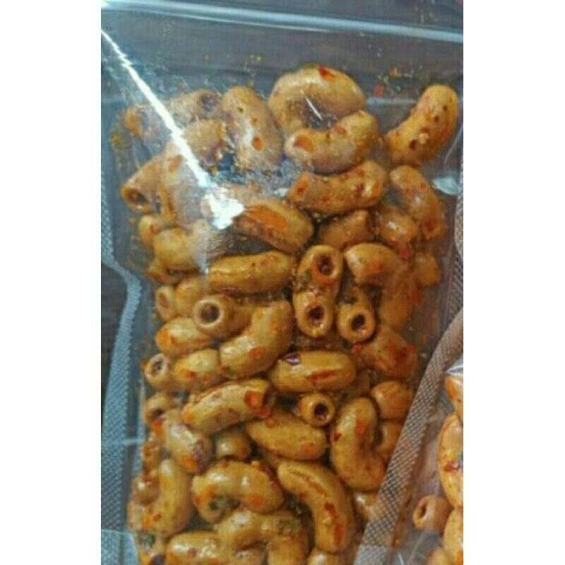 

makaroni bantat pedas gurih kemasan pouch