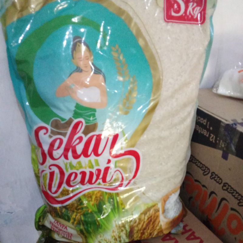 

Beras Sekar Dewi kemasan 5 kg
