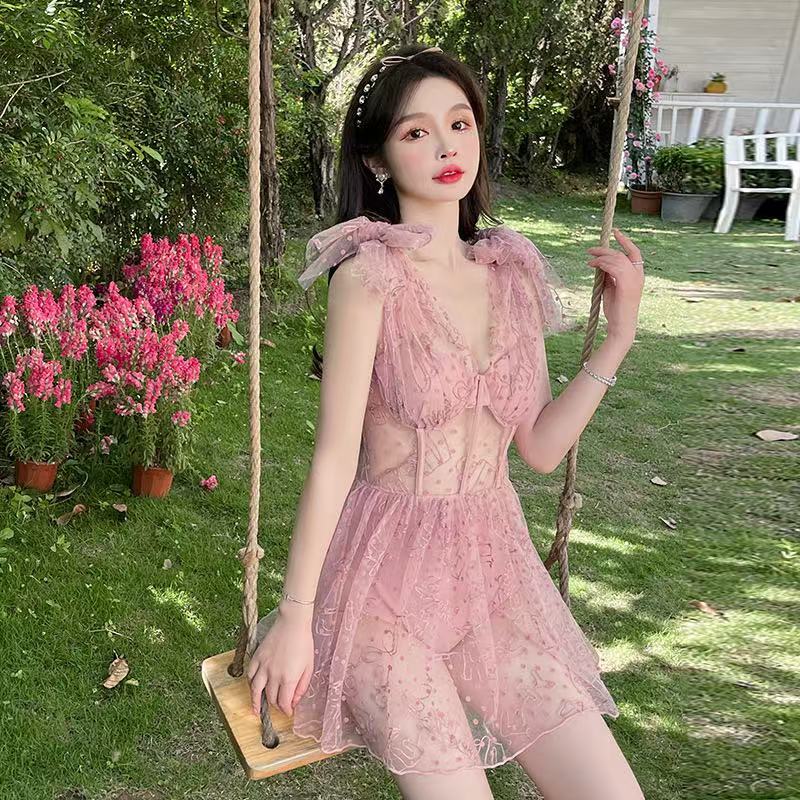 New pink lace mesh sexy bikini hot spring vacation swimsuit