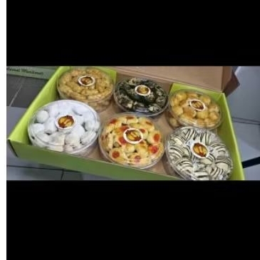 

paket coklat dan kue