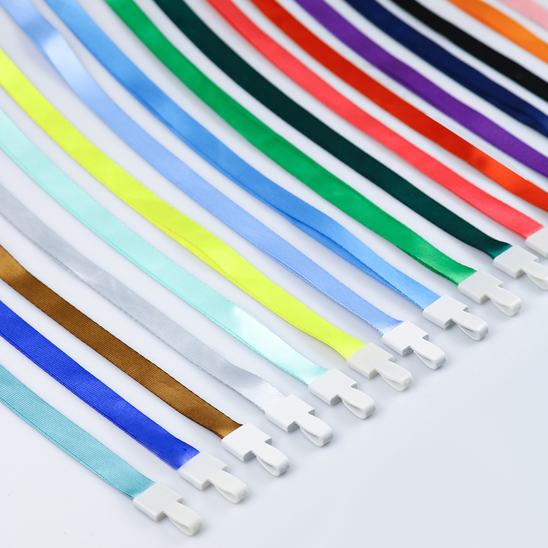 

Tali ID Card Klip Plastik / Gantungan Id Card / Tali Nylon ID Name Tag / Card Holder