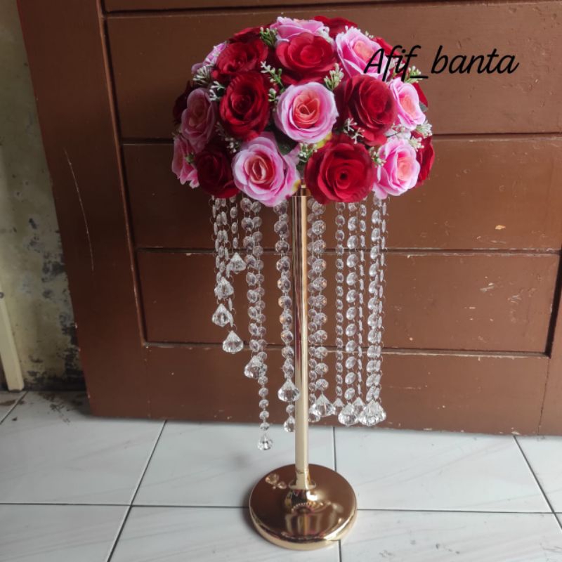 set bunga dan pilar kristal juntai vas gold / bunga meja