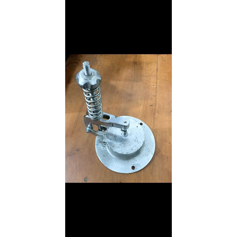 topi koboy N70/outlet assy N70