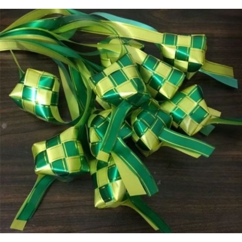 

Hiasan Ketupat Lebaran / Pita Ketupat Hias Idul Fitri / Hiasan Parcel Lebaran