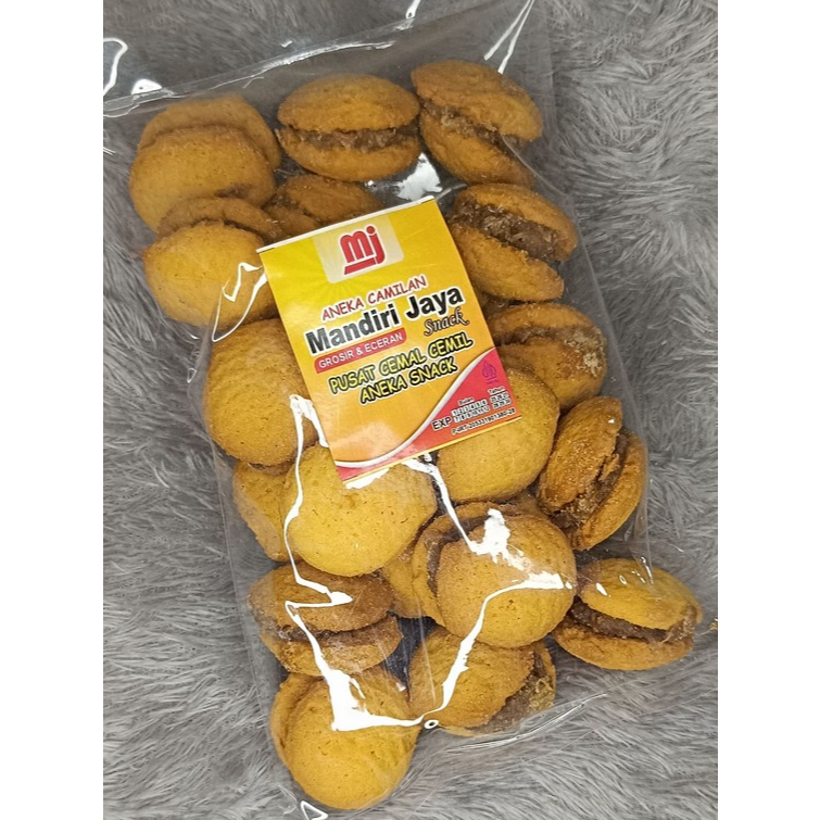 

Camilan cookies nanas love by MJS grosir dan ecer snack