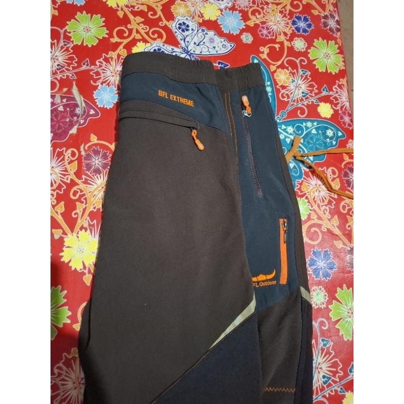 CELANA OUTDOOR BFL EXTREME