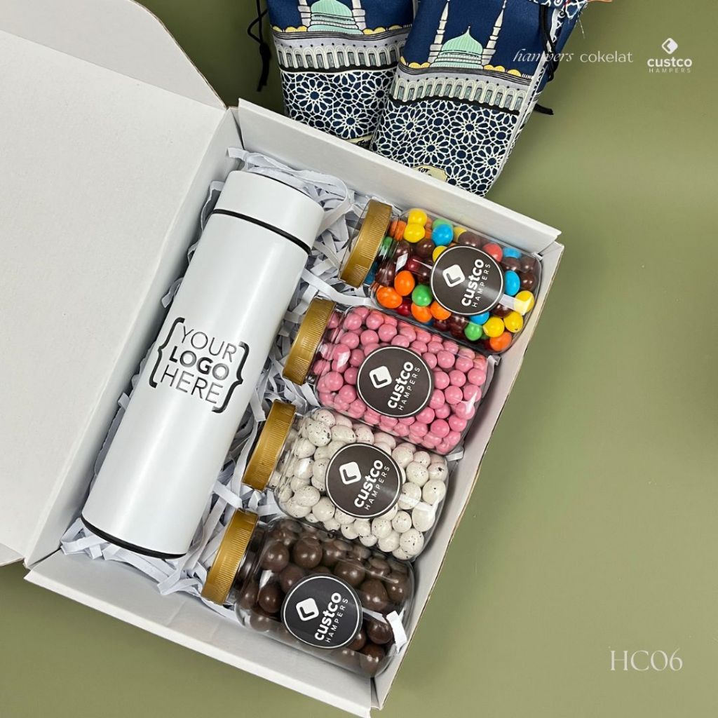 

Hampers Cokelat Premium + Tumbler LED Custom Nama/Logo + Sajadah Travel | HC06 | Custco Hampers Ramadhan | Parcel Cokelat | Kado Cokelat | Hampers Lebaran Cokelat