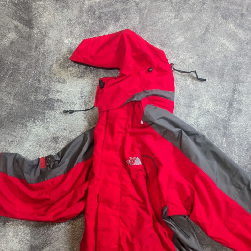 Outdoor Jacket TNF The North Face Gorpcore Summit Series Goretex XCR Second Thrift Original