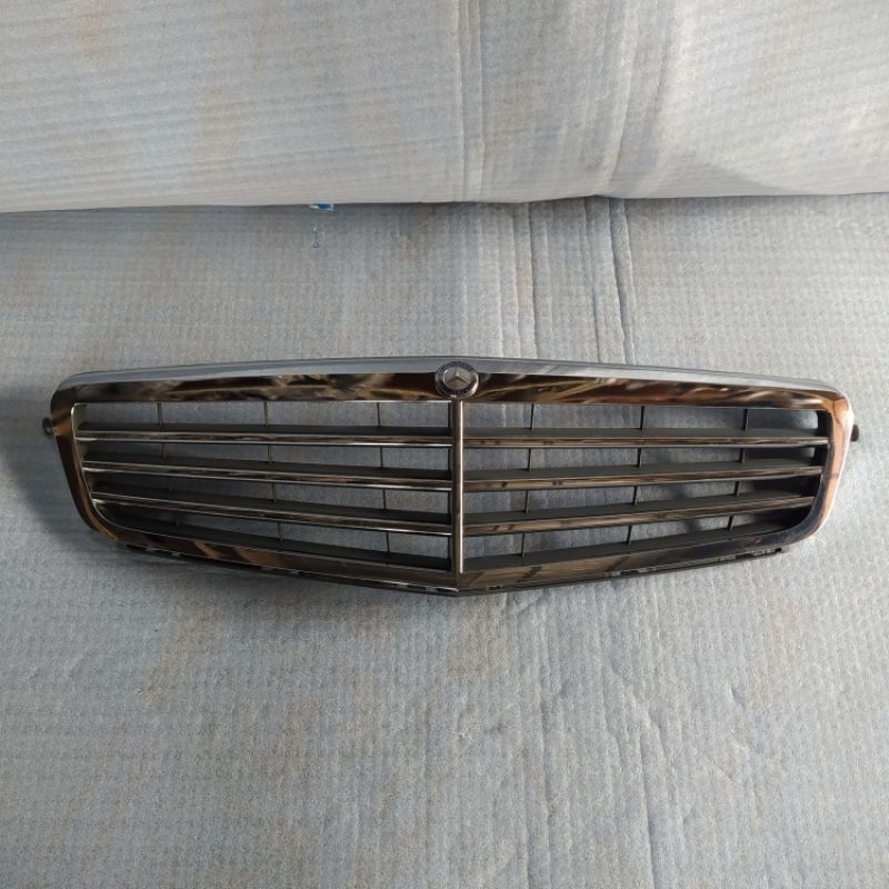 Grill Grille Mercedes Benz Mercy c200 w204 ORIGINAL