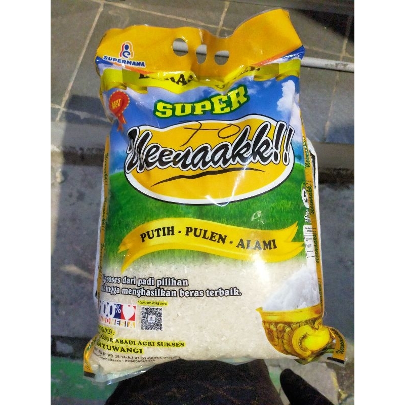 

BERAS UENAKK 5kg