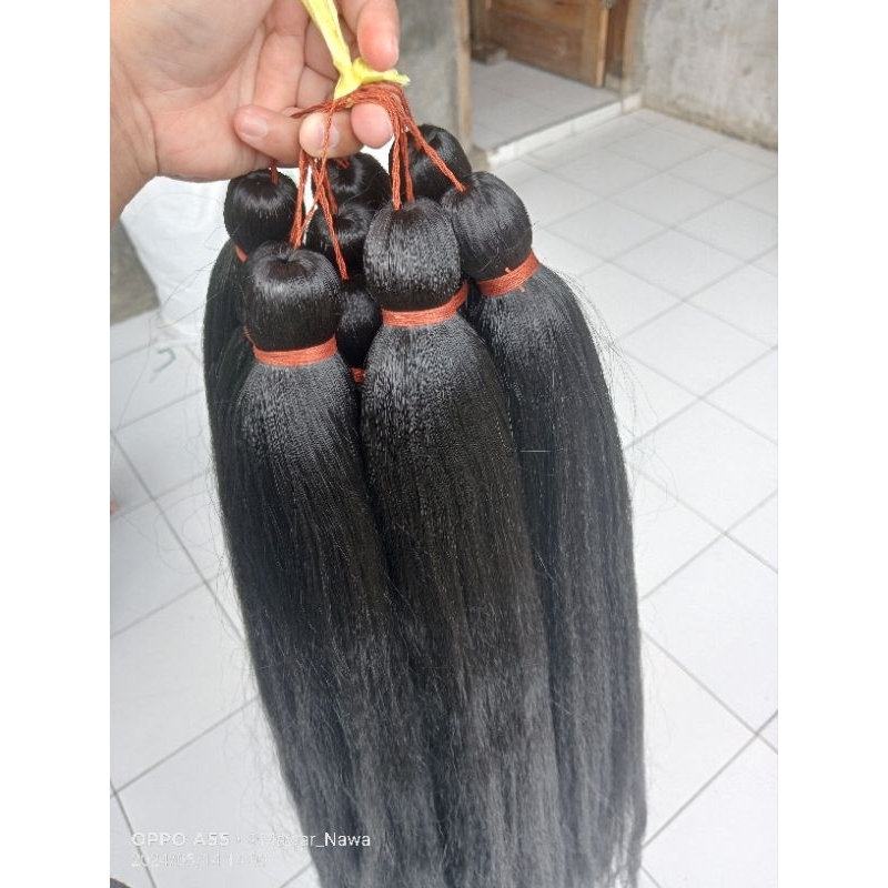 rambut cemara tanpa tulang