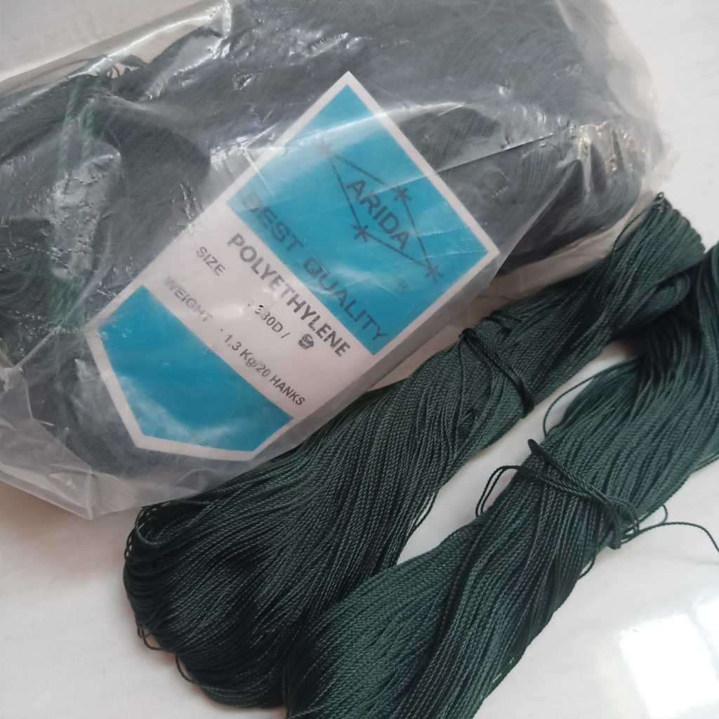 

Tali Tampar / Tali PE Rope / Tali Kenur / Benang Bareh Cap ARIDA ( Harga Per Ikat )