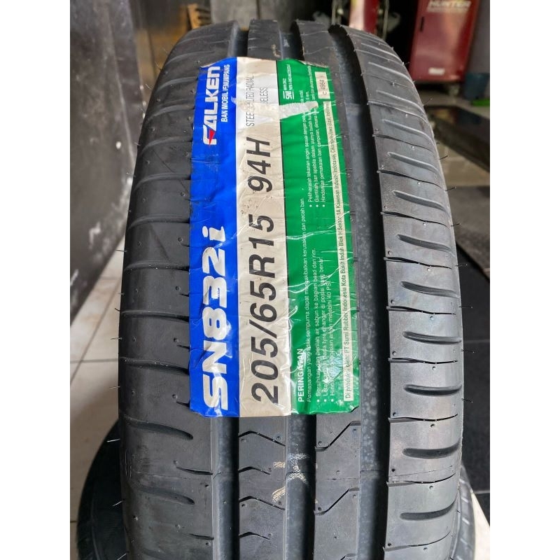 Ban Falken Sincera 205/65 R15