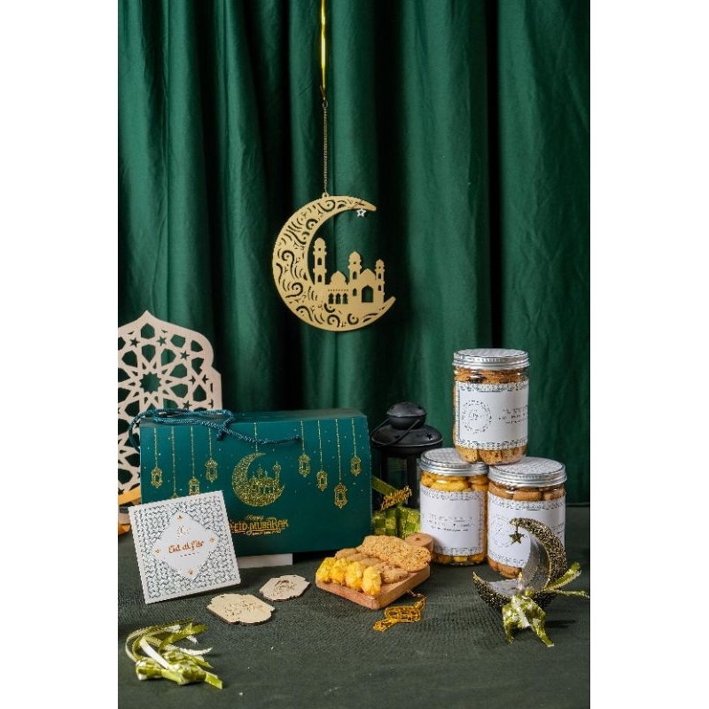 

Amira hampers lebaran