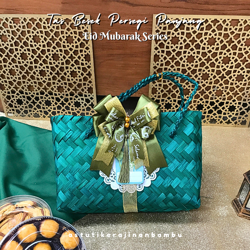 

HAMPERS LEBARAN TAS BESEK BAMBU UNIK TAS KADO SPESIAL LEBARAN TAS BESEK BAMBU 27x10x15 cm WARNA PITA LEBARAN FREE KARTU UCAPAN tas jinjing tas anyam keranjang parsel lebaran goodie bag bingkisan kado unik