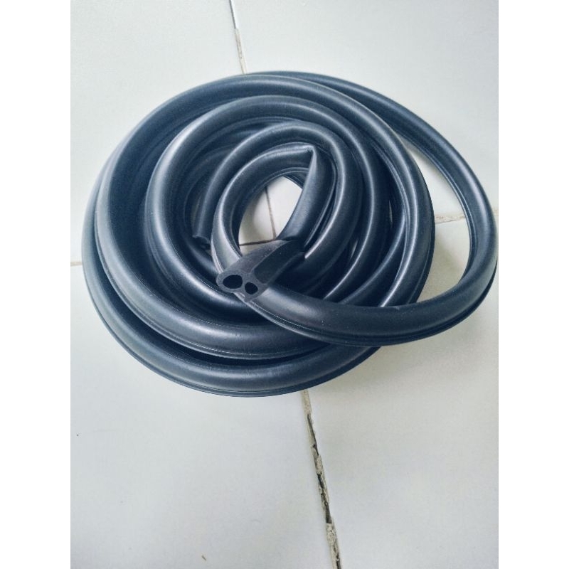 KARET LIST PINTU BALON SPON MOBIL UNIVERSAL HARGA 1 METER