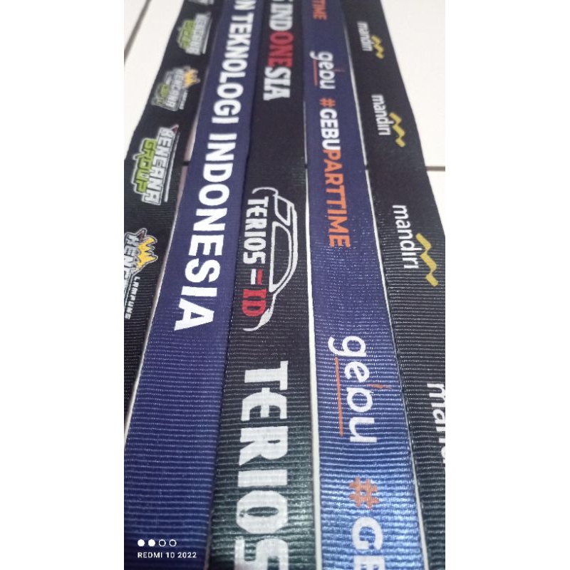 

tali 2cm 2warna 1sisi kait stoper