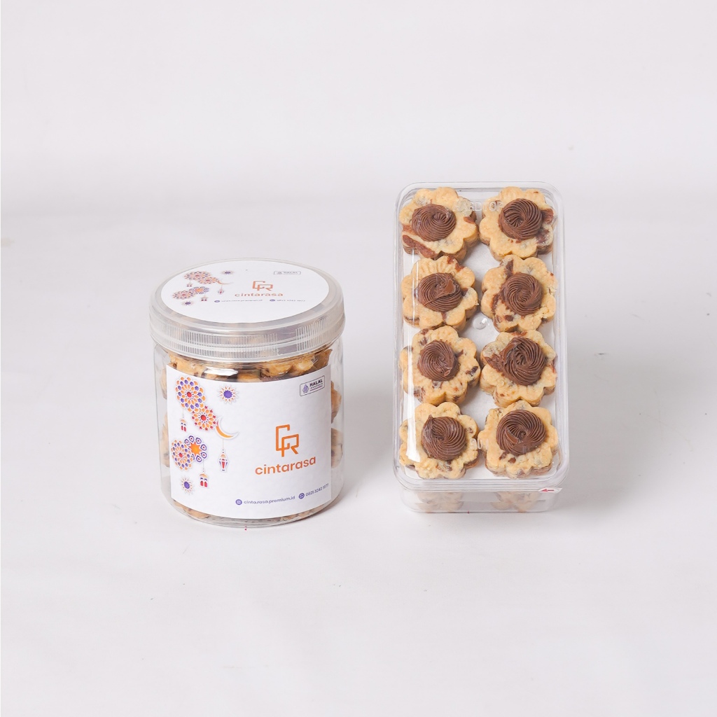 

KUE LEBARAN CHOCO HAZELNUTS PREMIUM