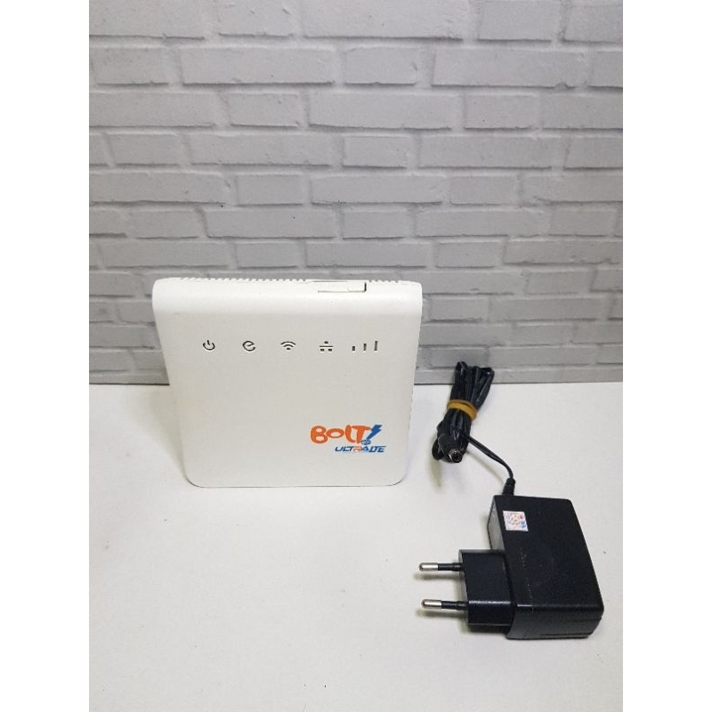 MODEM BOLT BL300 UNLOCK SMARTFREN DAN TELKOMSEL PREQ 2300,TESS NORMAL UNIT+ADAPTOR