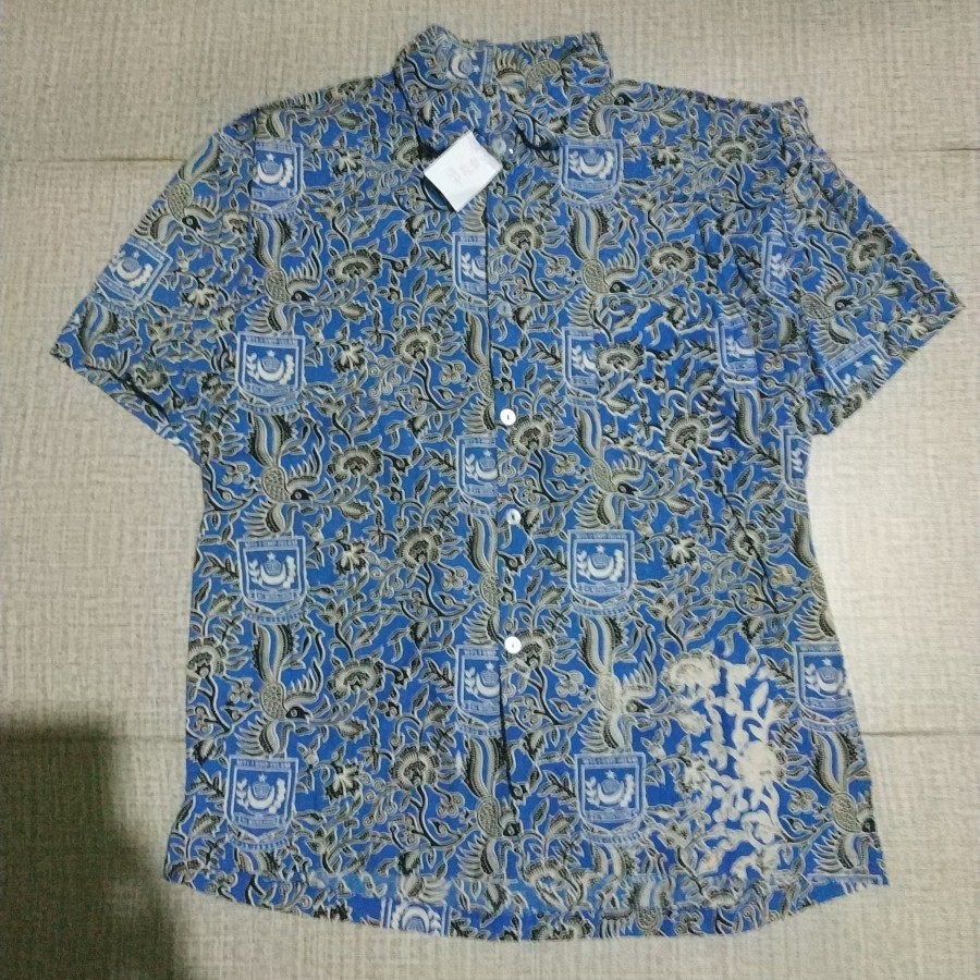 preloved batik sekolah/cx377