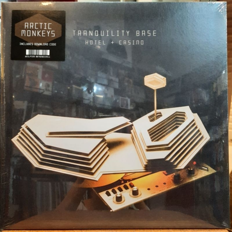 LP / VINYL / PIRINGAN HITAM ARCTIC MONKEYS TRANQUILITY BASE HOTEL + CASINO