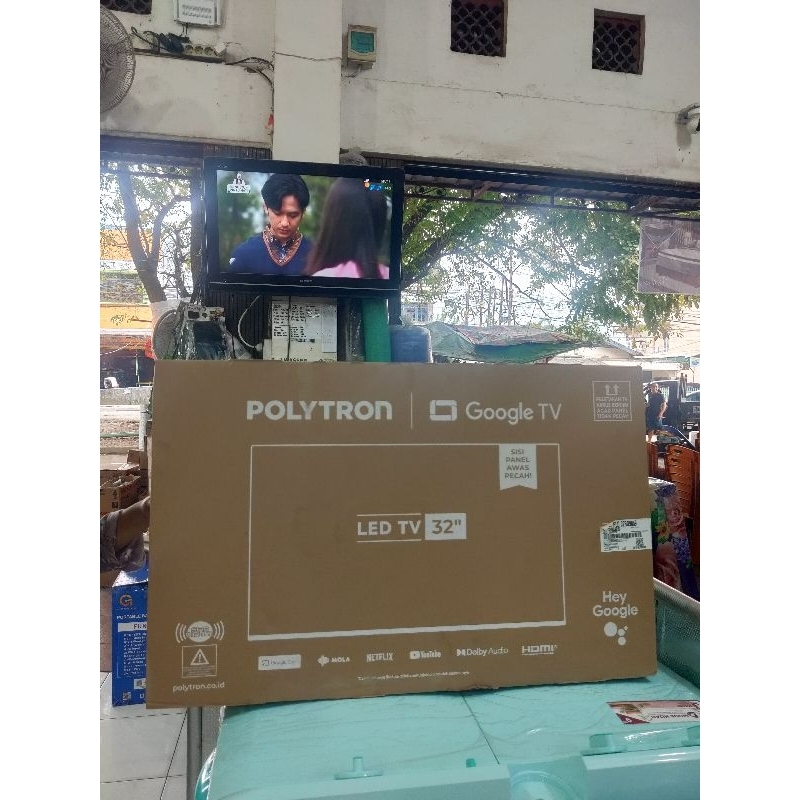 TV Polytron LED tv 32" / tv Polytron 32" / furniture Palembang