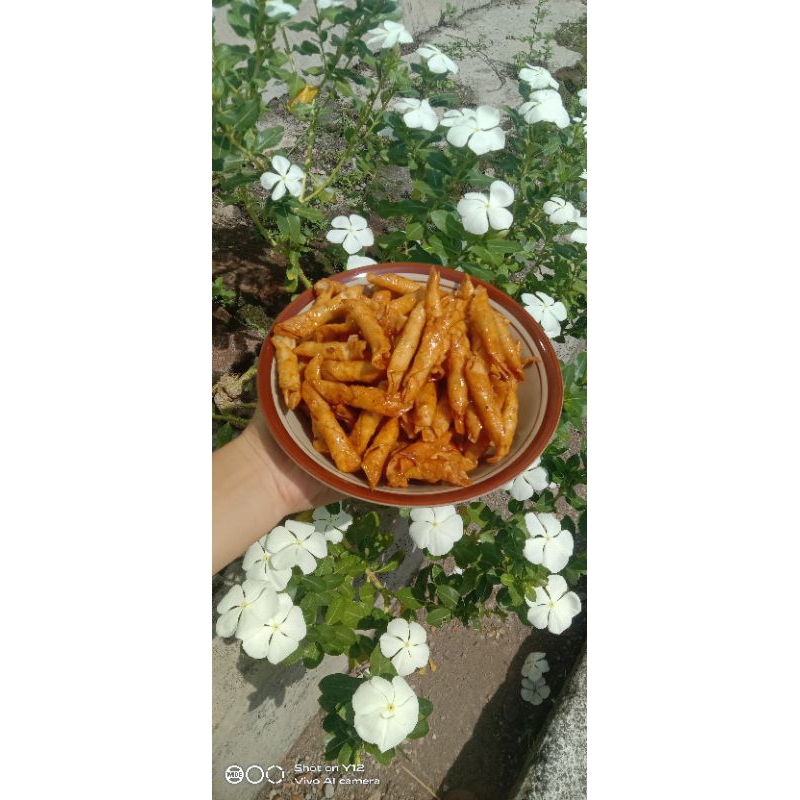 

kacang sembunyi manis