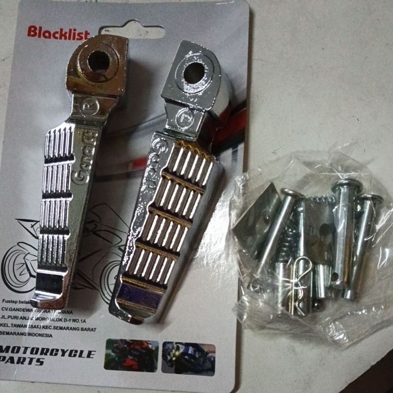 GCRAFT Footstep Foot Step Belakang Variasi Vietnam Motor Universal Matic Bebek Sport Chrome Pijakan 