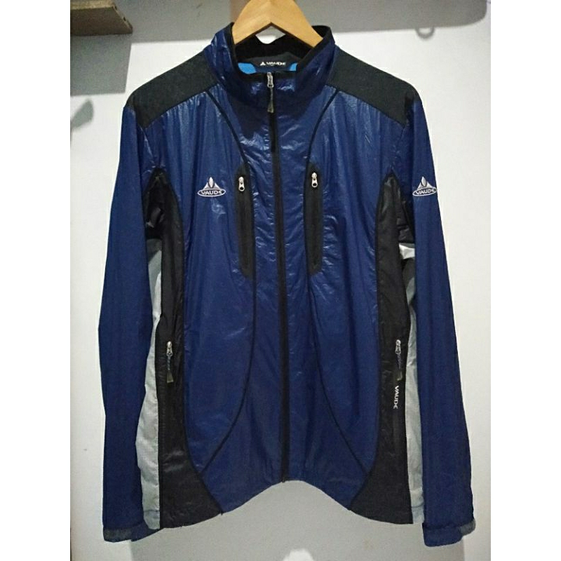 Windbreaker light weight running treking VAUDE second preloved