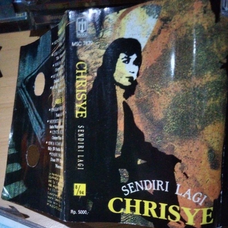 kaset pita jernih cover mulus dan terawat casing kaset pita aman original"CHRISYE"
