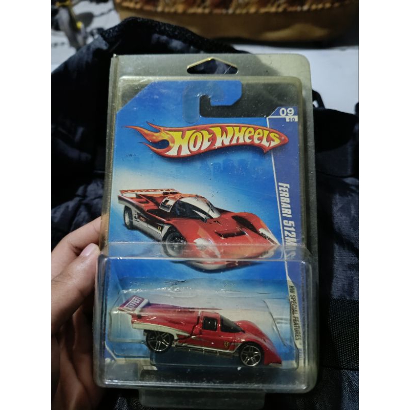 hotwheels ferrari 512 merah